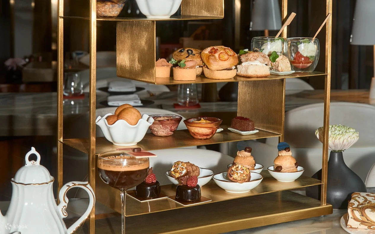 Afternoon Tea – Maa-Lai Library at Kimpton Maa-Lai Bangkok